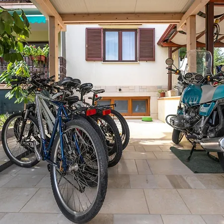 Ap 4, Nur 500 Meter Zum Zentrum Apartment *
